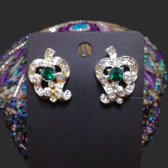 Vintage Green Rhinestone Earrings Screw Back Victorian Style Floral Leaf Silver - Picture 4 of 13